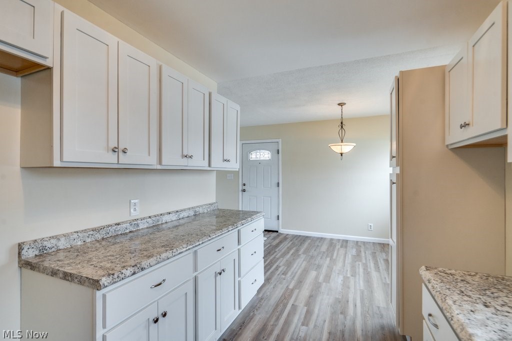 1203 Sarlson Avenue Akron OH 44314