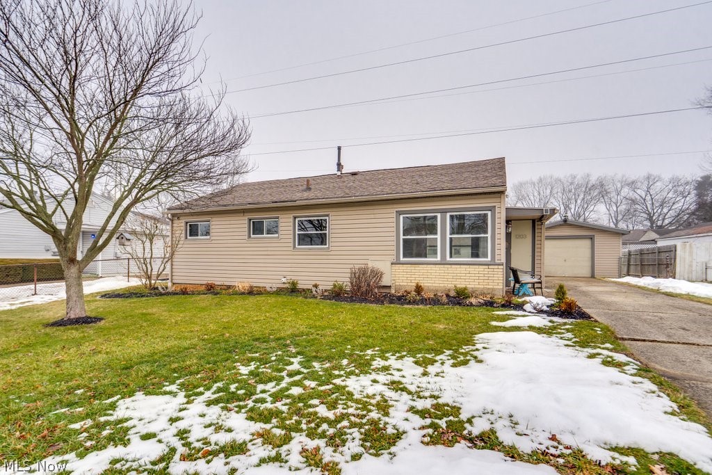 1203 Sarlson Avenue Akron OH 44314