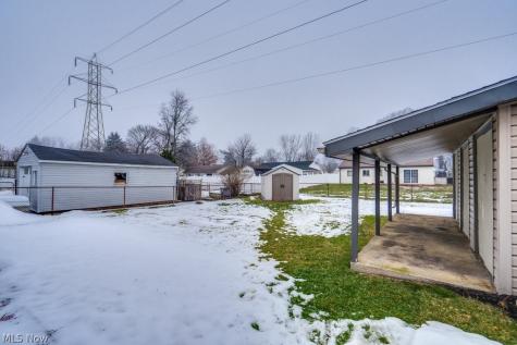 1203 Sarlson Avenue Akron OH 44314