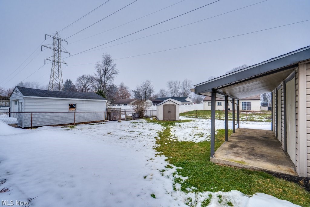 1203 Sarlson Avenue Akron OH 44314