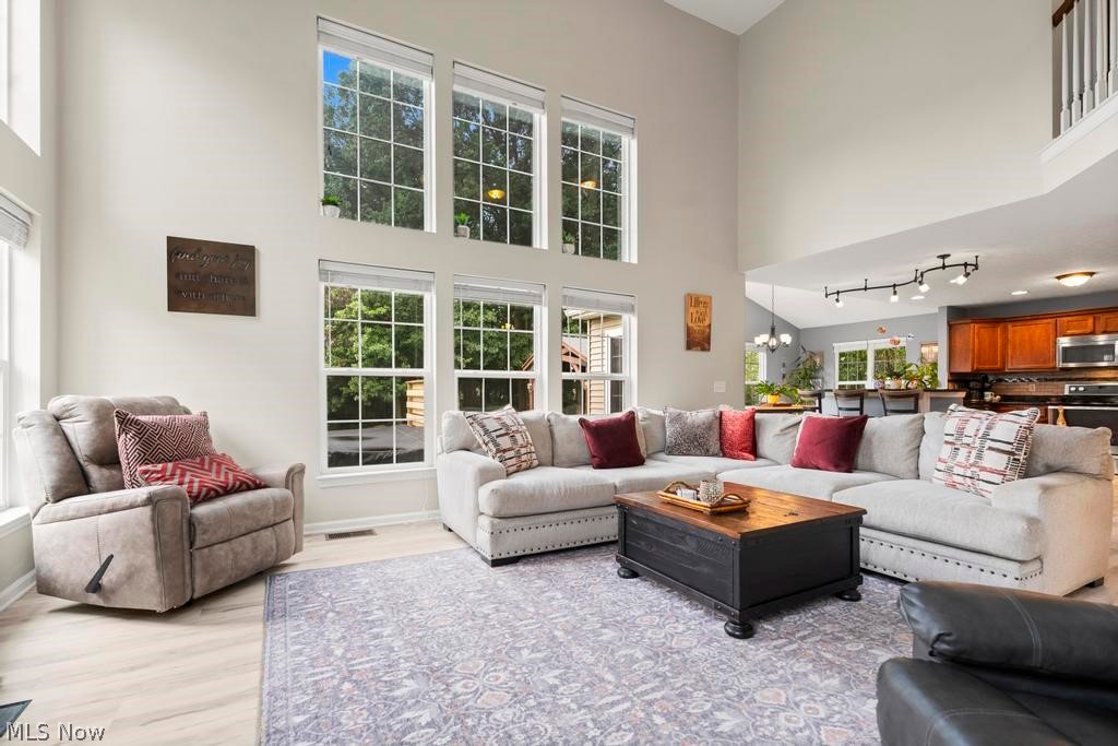33269 Canterbury Road Avon Lake OH 44012