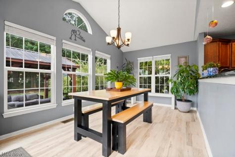 33269 Canterbury Road Avon Lake OH 44012