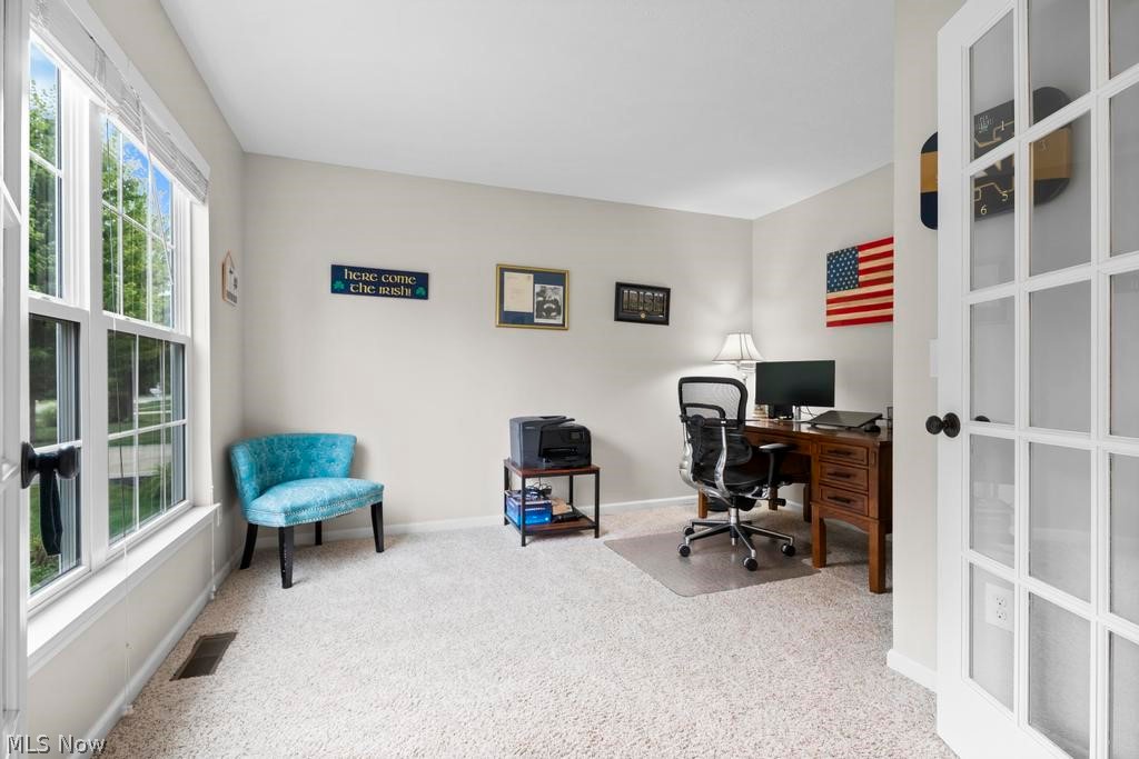 33269 Canterbury Road Avon Lake OH 44012