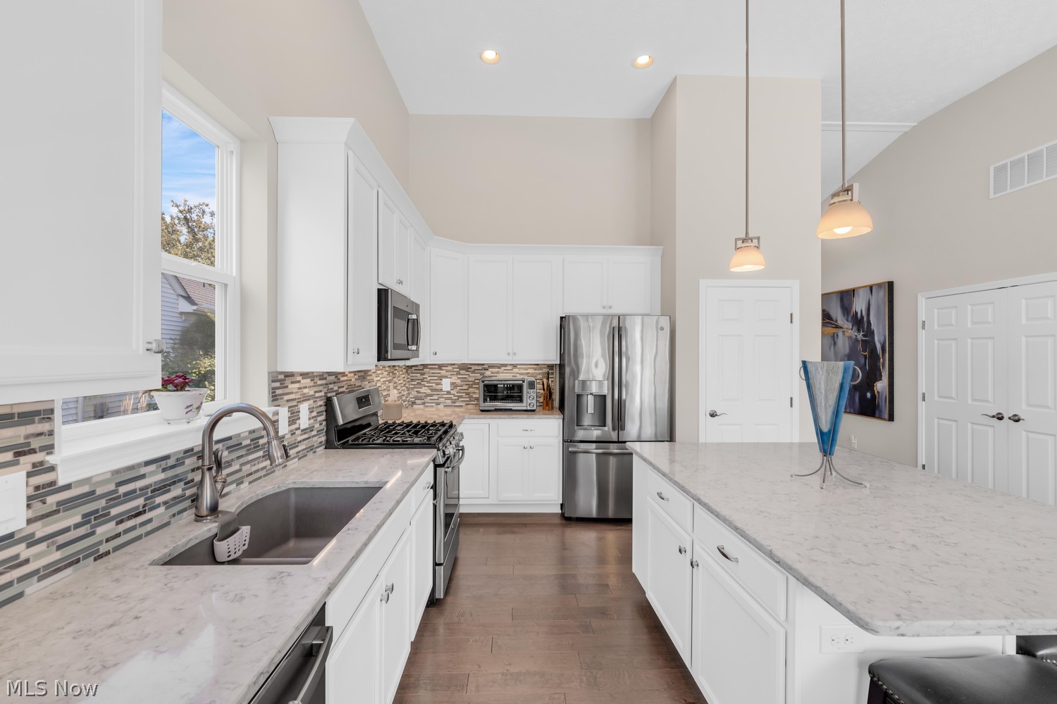 33201 Brookcrest Place Avon Lake OH 44012