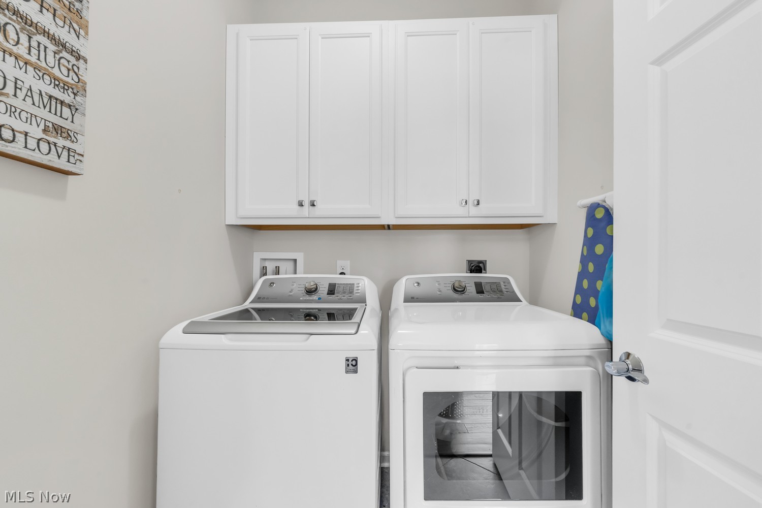 33201 Brookcrest Place Avon Lake OH 44012