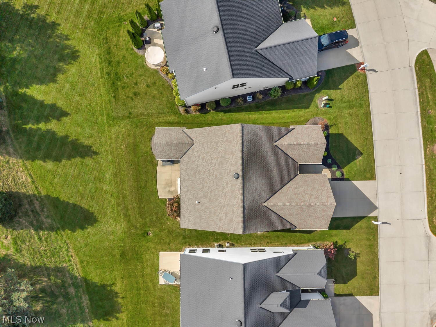 33201 Brookcrest Place Avon Lake OH 44012