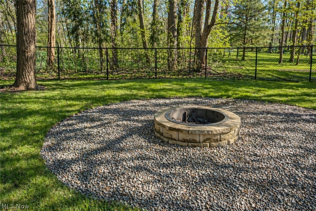 197 Miles Road Chagrin Falls OH 44022