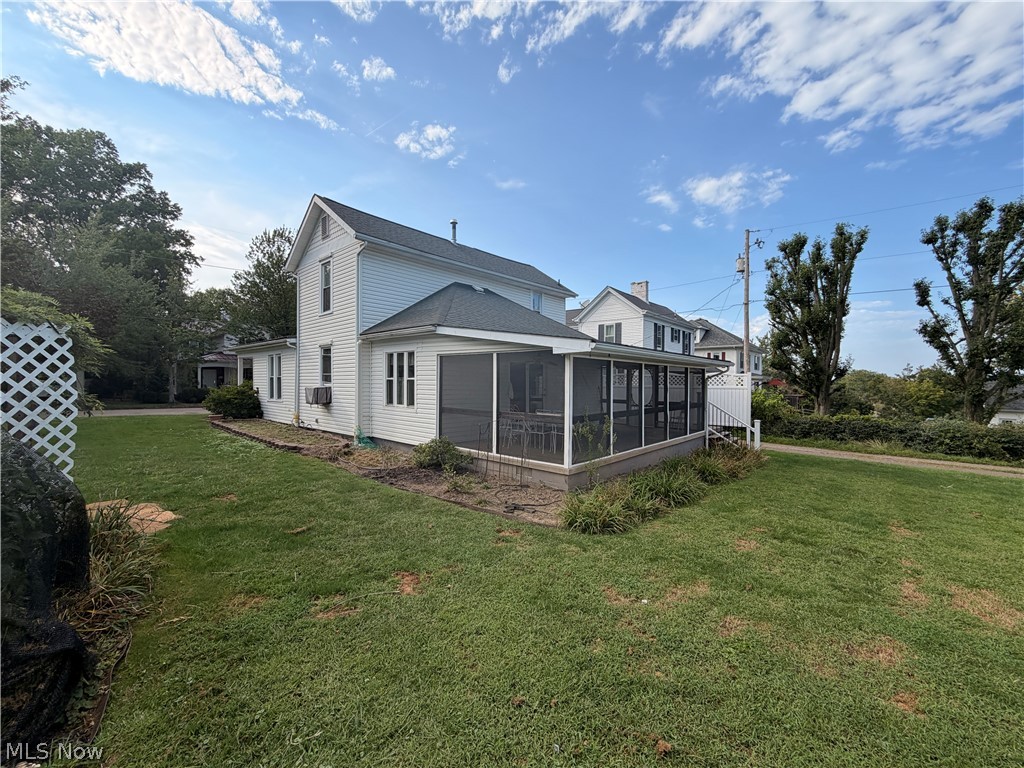 617 Park Avenue Barnesville OH 43713