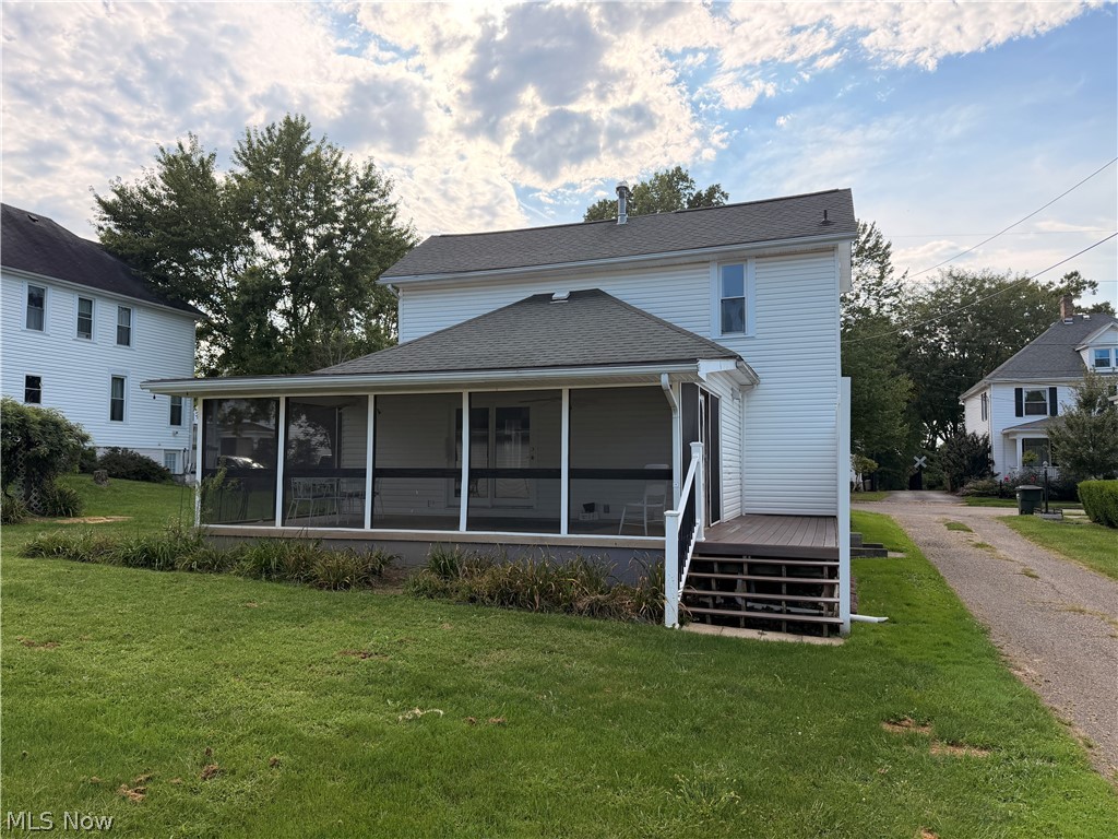 617 Park Avenue Barnesville OH 43713