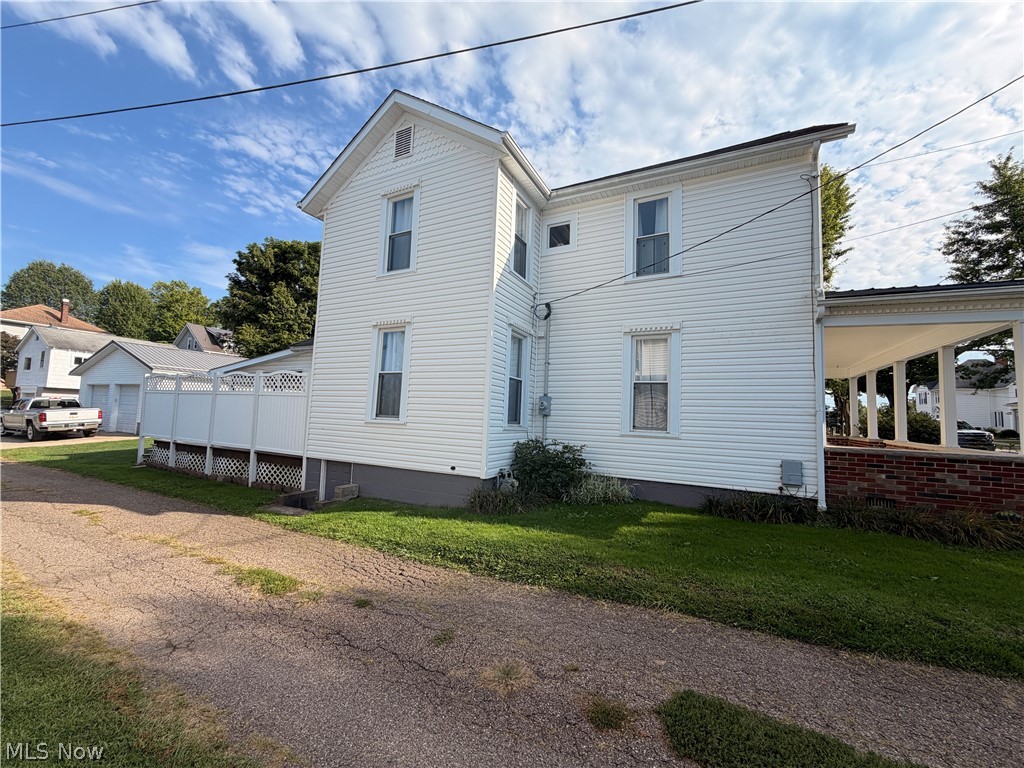 617 Park Avenue Barnesville OH 43713