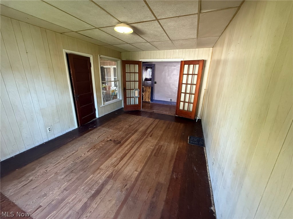 22203 Main Street West Lafayette OH 43845