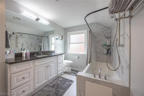 6450 Manchester Road Parma OH 44129