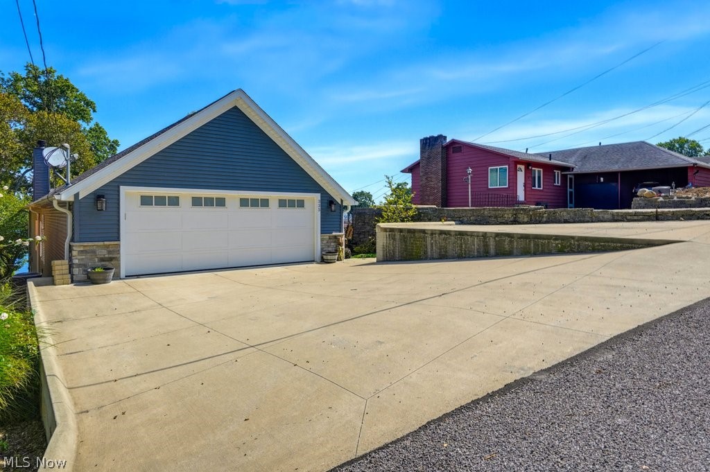 335 Dorwil Drive Coventry OH 44319