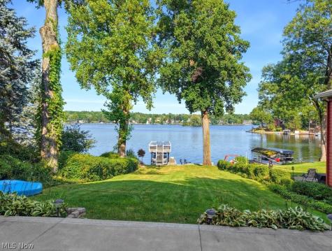 335 Dorwil Drive Coventry OH 44319