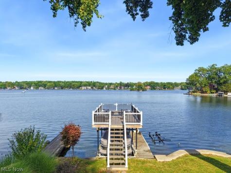 335 Dorwil Drive Coventry OH 44319