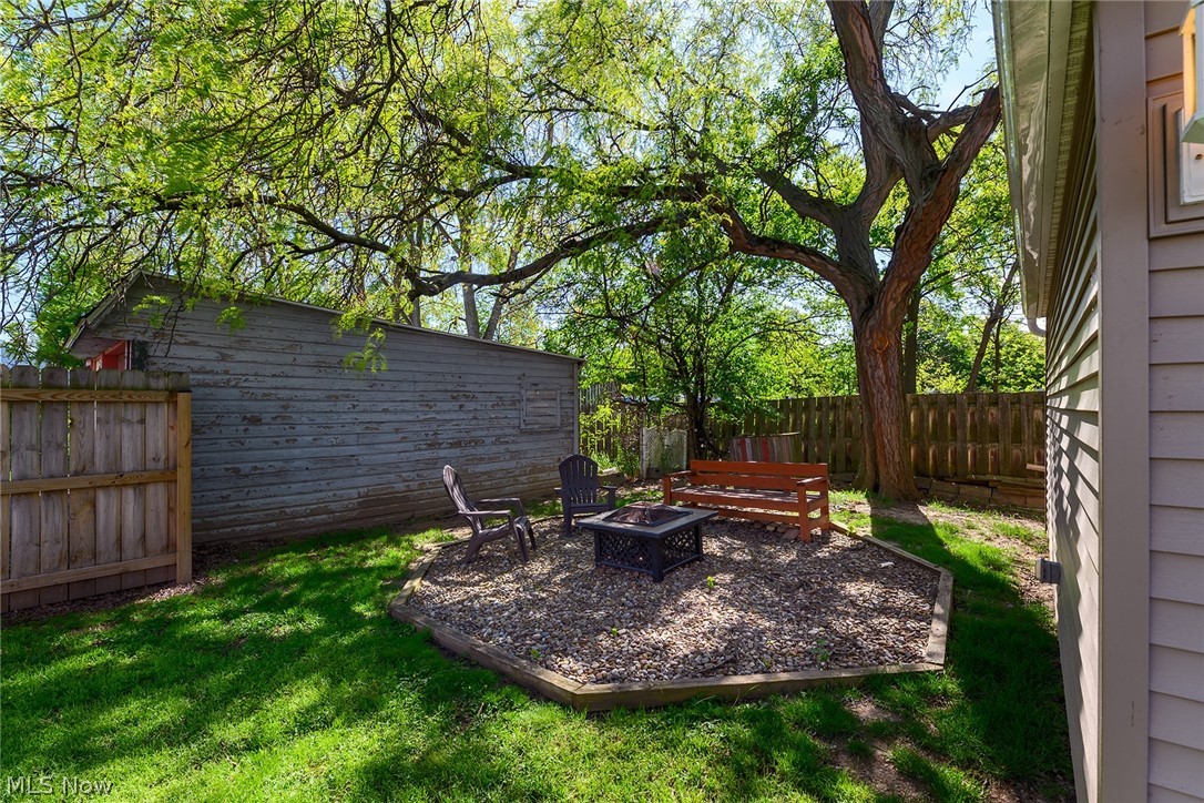 4664 Brookwood Drive Brooklyn OH 44144
