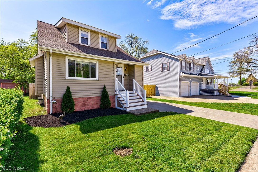 4664 Brookwood Drive Brooklyn OH 44144