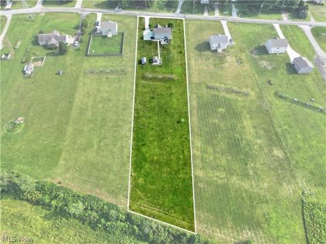 48600 Middle Ridge Road Amherst OH 44001