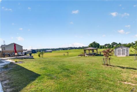 48600 Middle Ridge Road Amherst OH 44001