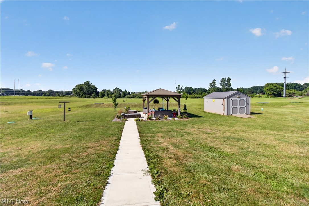 48600 Middle Ridge Road Amherst OH 44001
