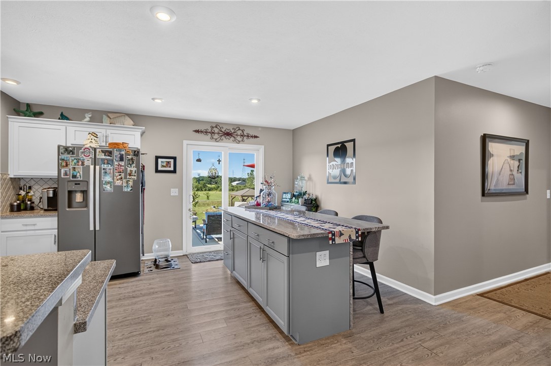 48600 Middle Ridge Road Amherst OH 44001