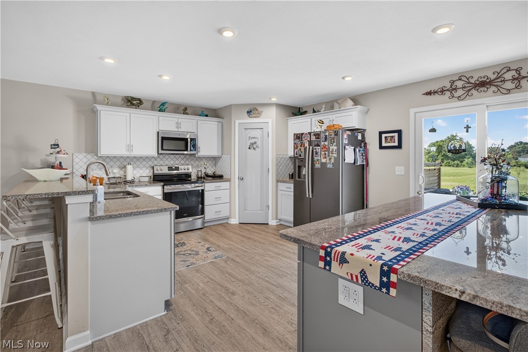 48600 Middle Ridge Road Amherst OH 44001