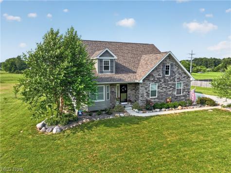 48600 Middle Ridge Road Amherst OH 44001