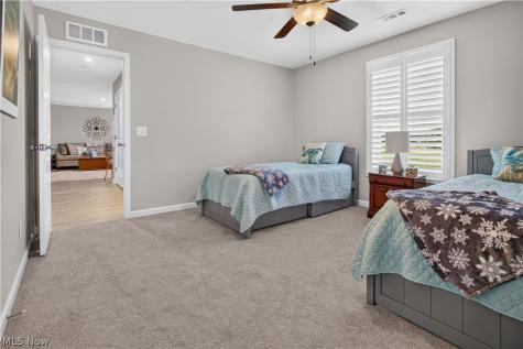 48600 Middle Ridge Road Amherst OH 44001
