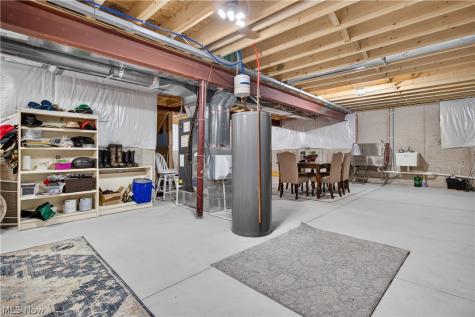 48600 Middle Ridge Road Amherst OH 44001