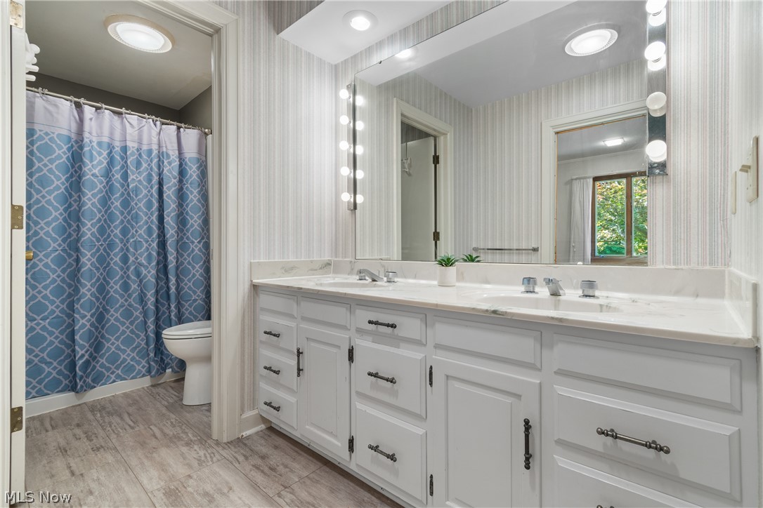 865 E Highland Avenue Wooster OH 44691