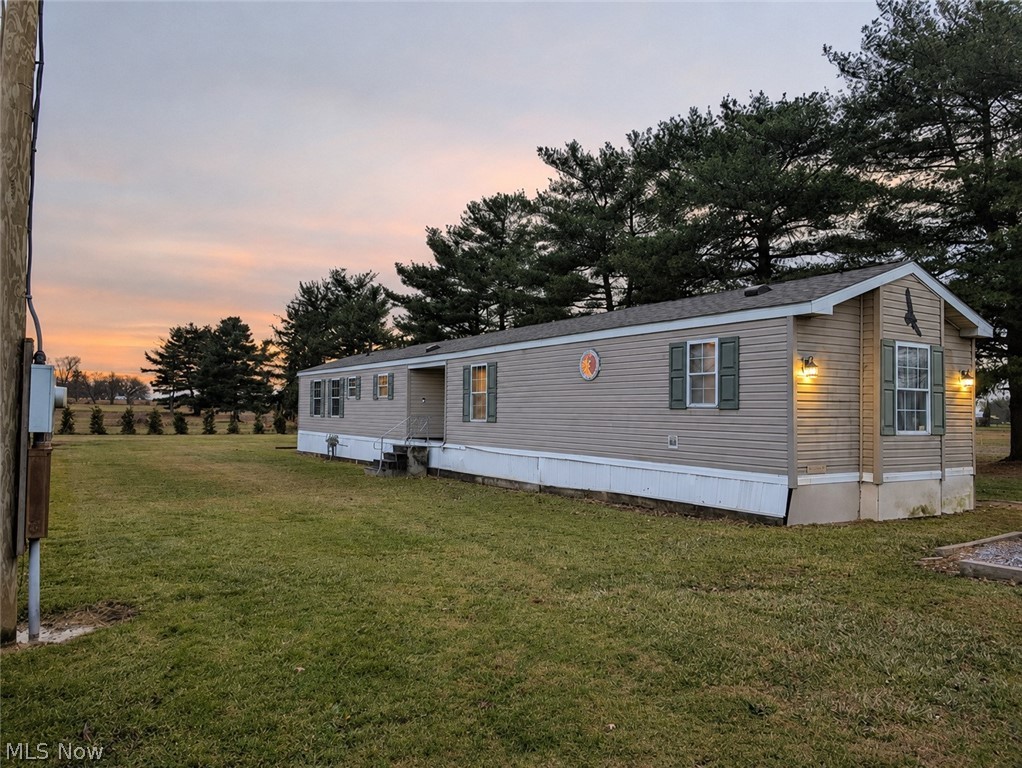 9623 Yoder Road Sterling OH 44276