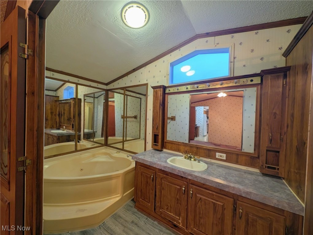 9623 Yoder Road Sterling OH 44276
