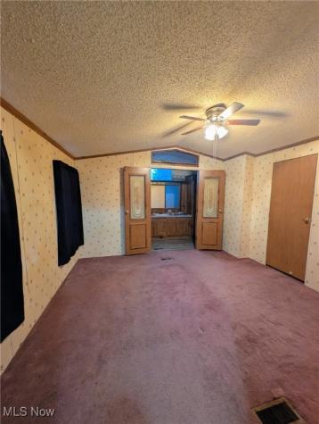 9623 Yoder Road Sterling OH 44276
