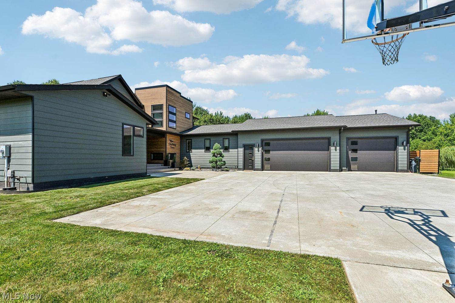 15197 Galehouse Road Doylestown OH 44230