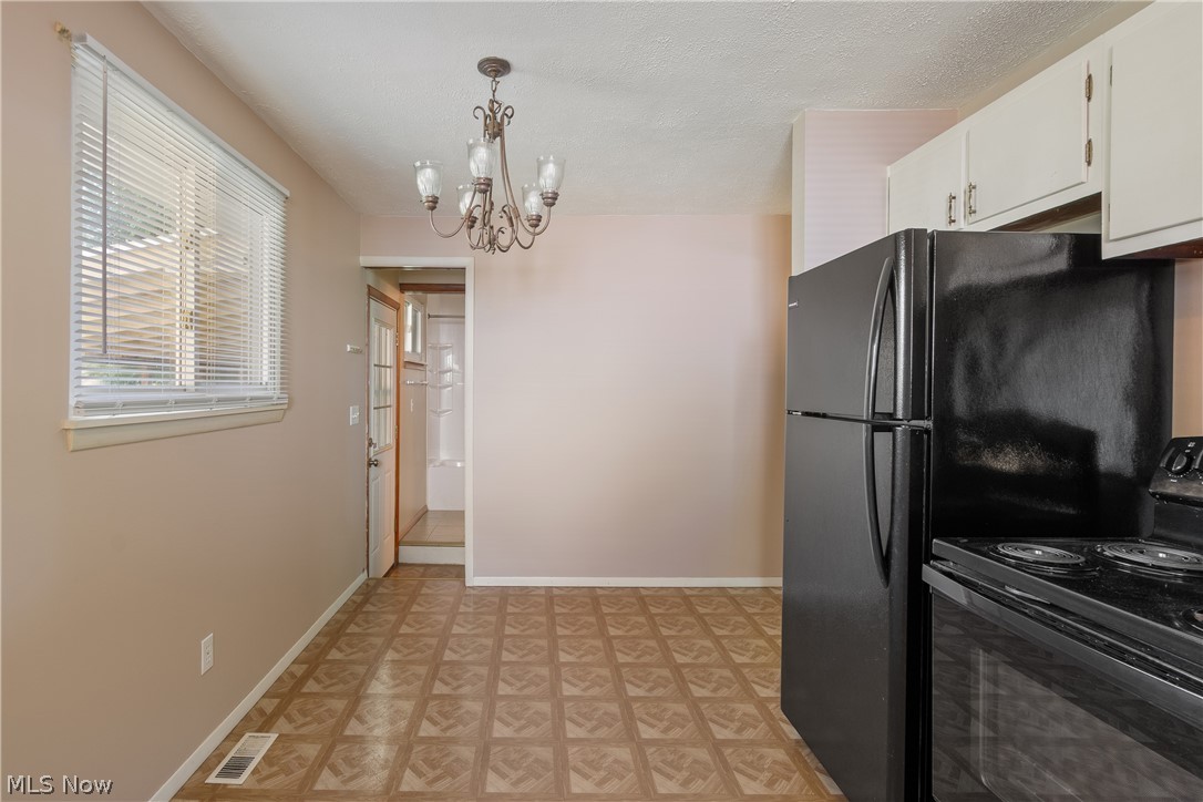 915 Valley Drive NW North Canton OH 44720
