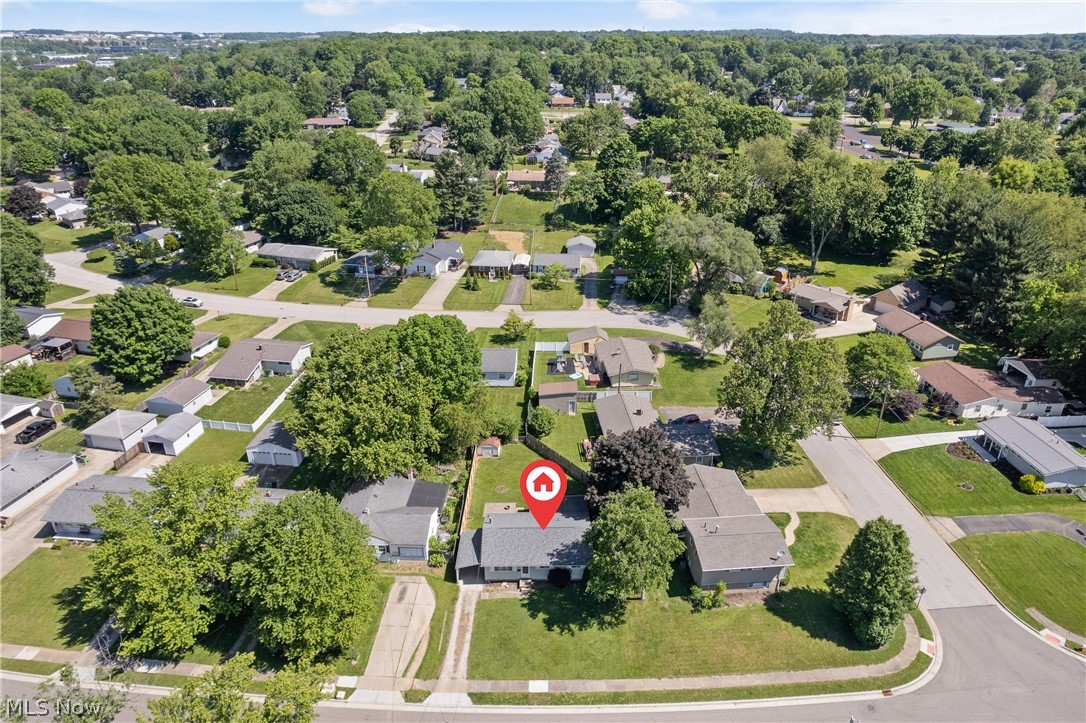 915 Valley Drive NW North Canton OH 44720