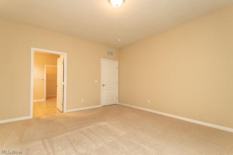 7967 Dovegate Drive Mentor OH 44060