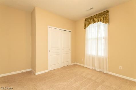 7967 Dovegate Drive Mentor OH 44060