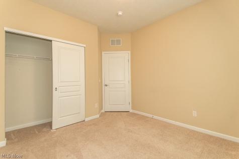 7967 Dovegate Drive Mentor OH 44060