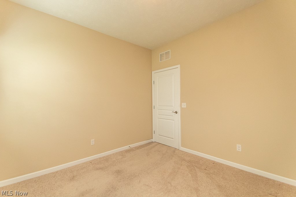 7967 Dovegate Drive Mentor OH 44060