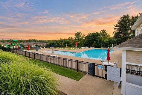 7967 Dovegate Drive Mentor OH 44060