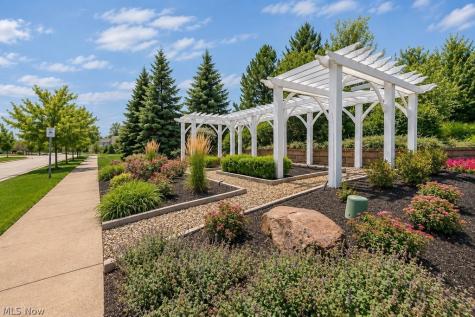 7967 Dovegate Drive Mentor OH 44060