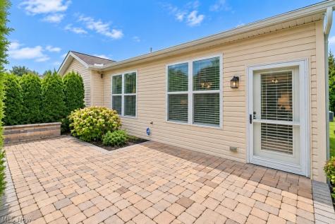 7967 Dovegate Drive Mentor OH 44060
