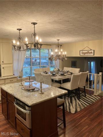 165 Woodsdale Drive Mogadore OH 44260
