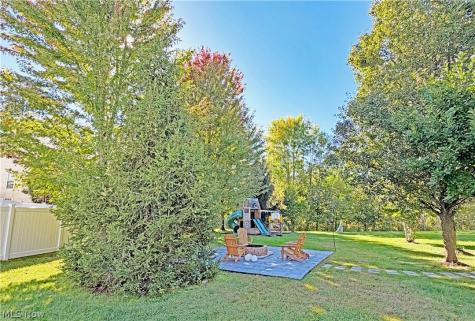 7604 Meadow Brooke Way Northfield OH 44067