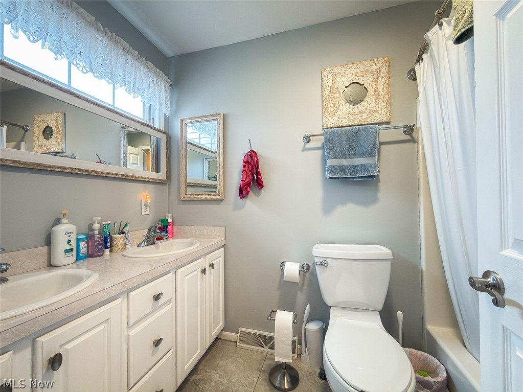 38376 Vincent Lane Lisbon OH 44432