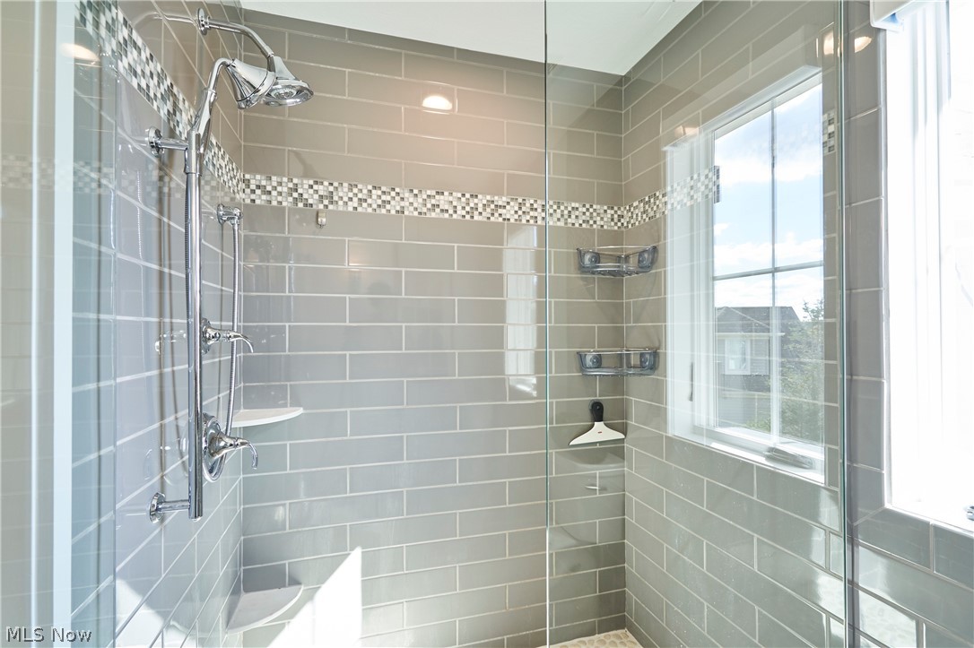 17552 Gates Landing Drive Chagrin Falls OH 44023