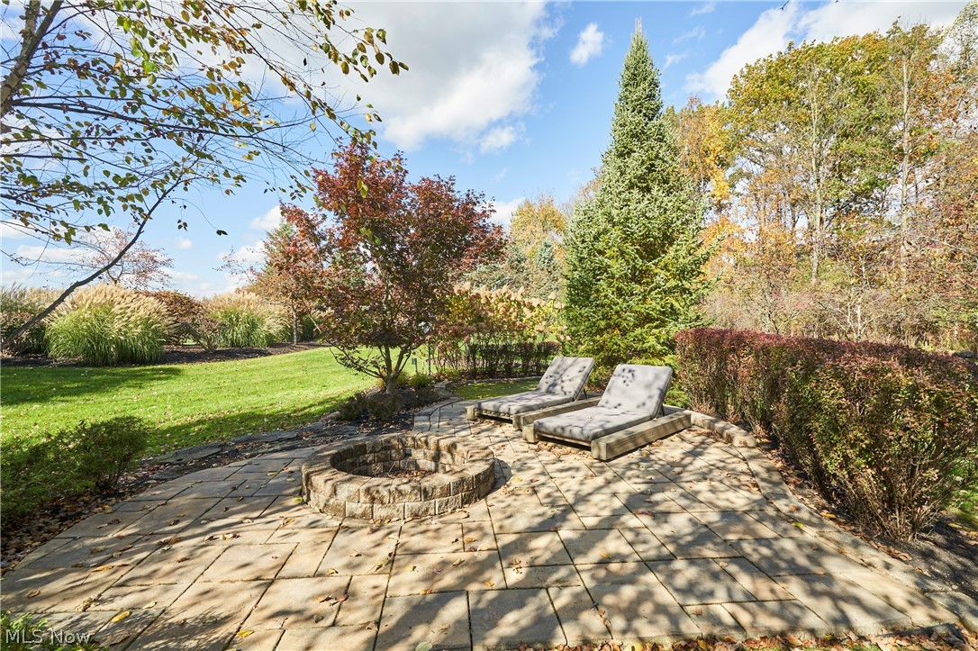 17552 Gates Landing Drive Chagrin Falls OH 44023