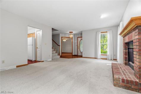 5882 Indian Creek Circle NW Canton OH 44718