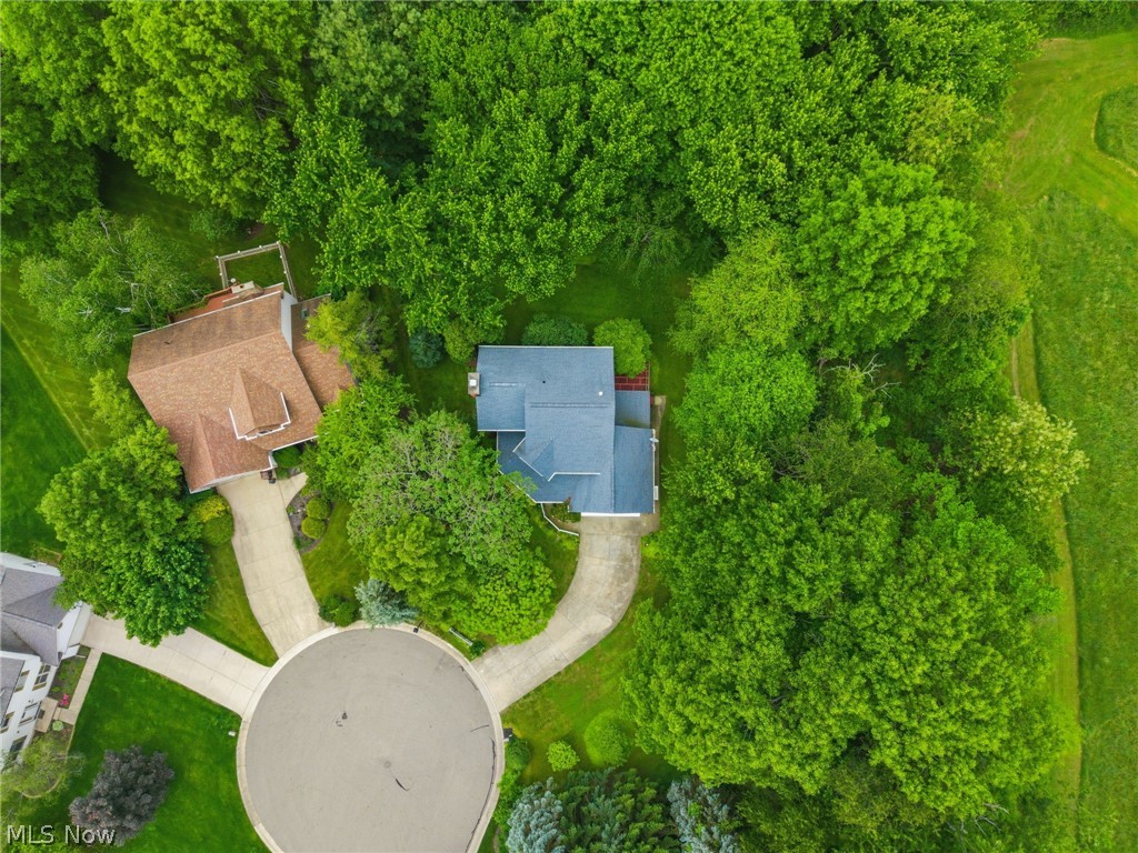 5882 Indian Creek Circle NW Canton OH 44718